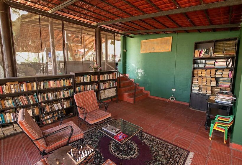 Пансион Bamboo Banks