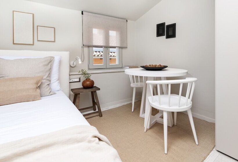 膳宿费 Calnova Suites