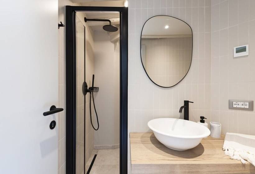 膳宿费 Calnova Suites