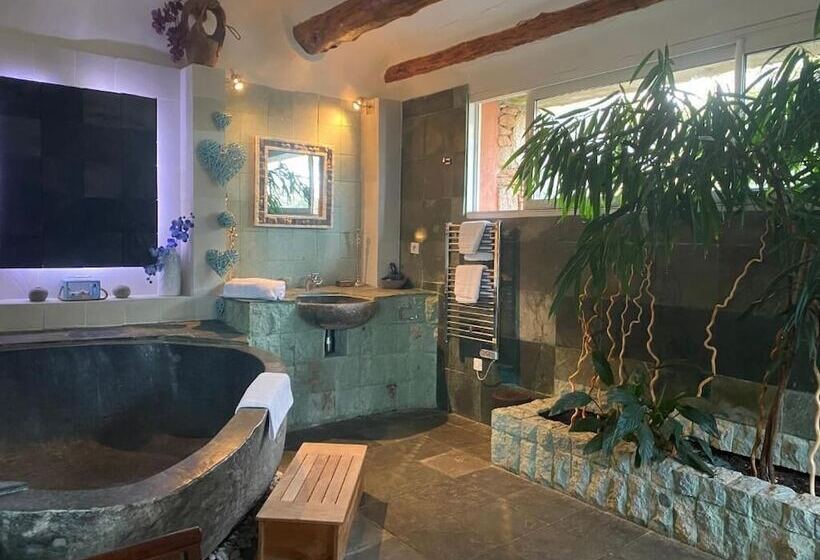 Пансион Domaine De Piscia