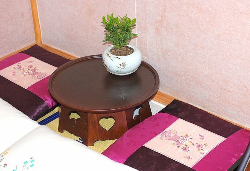 膳宿费 Jeonju Doldamjip Hanok Stay