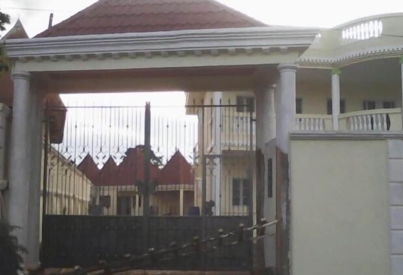 Panzió Manoir Des Innoncents