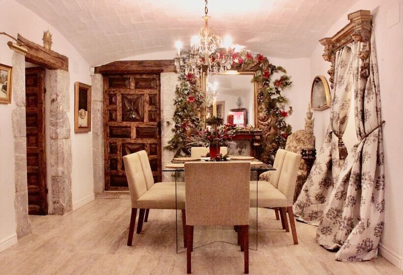 پانسیون Masia Mimosa