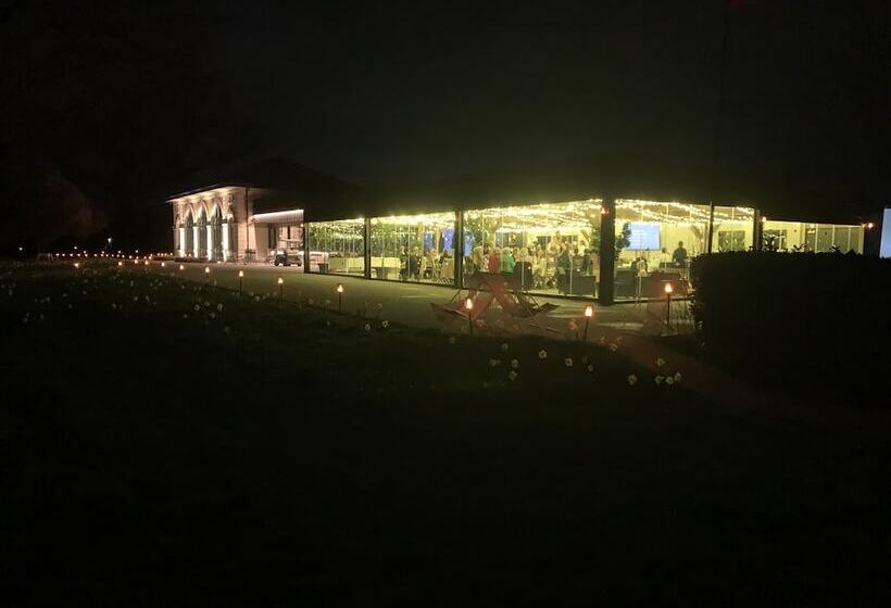 פנסיון Orangerie De Chatel Sélection Figaro & Elle Magazine