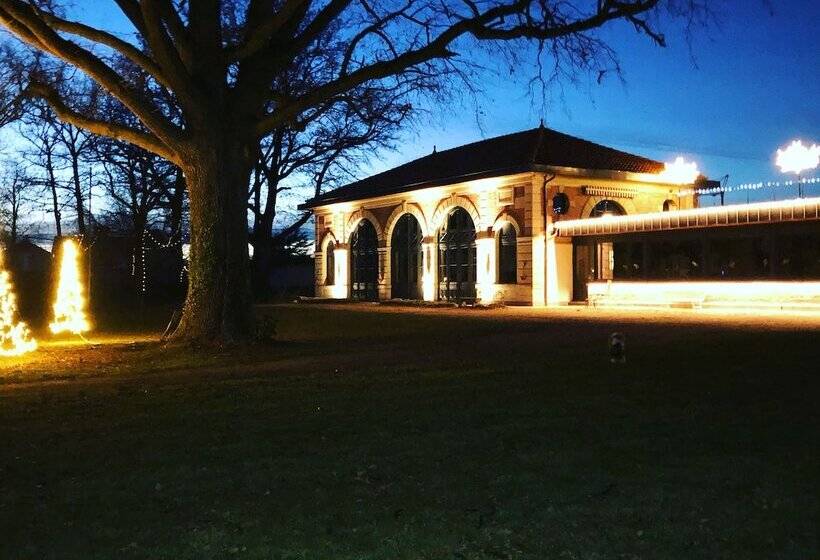 פנסיון Orangerie De Chatel Sélection Figaro & Elle Magazine