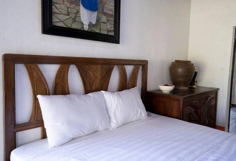 Пансион Thai Gia Trang Farmstay