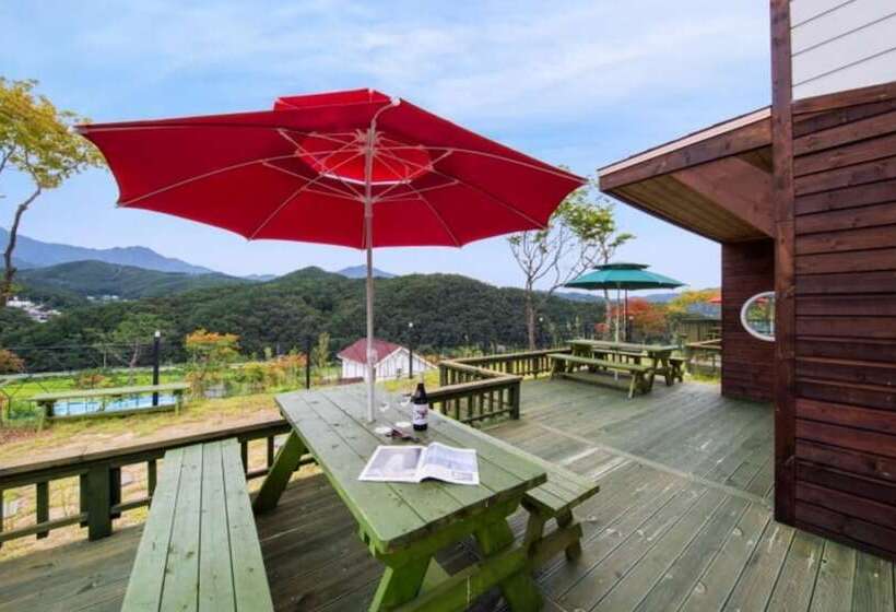 بنسيون Yangpyeong Palace Resort