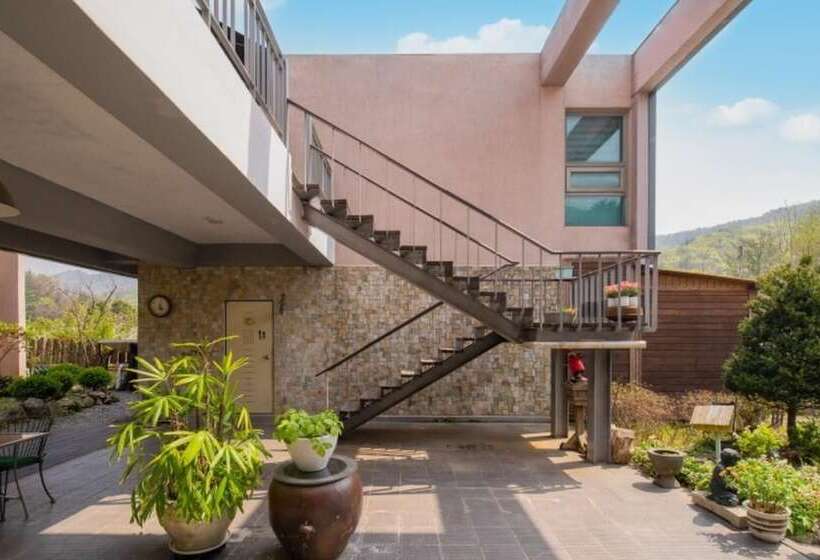 Pocheon Lohas Pension