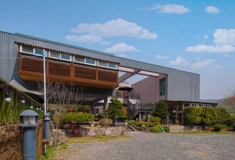 Pocheon Lohas Pension