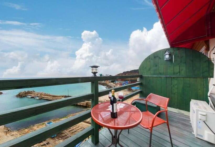 Pohang Blue Coral Pension