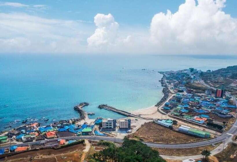 Pohang Blue Coral Pension