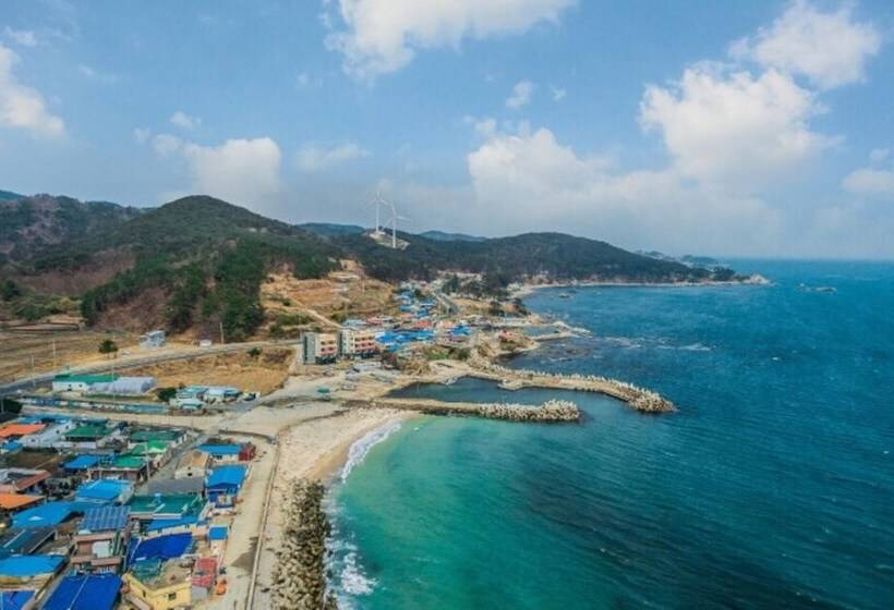 Pohang Blue Coral Pension