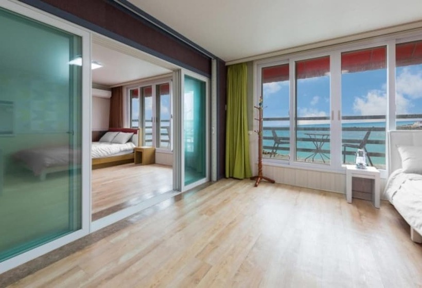 Pohang Blue Coral Pension