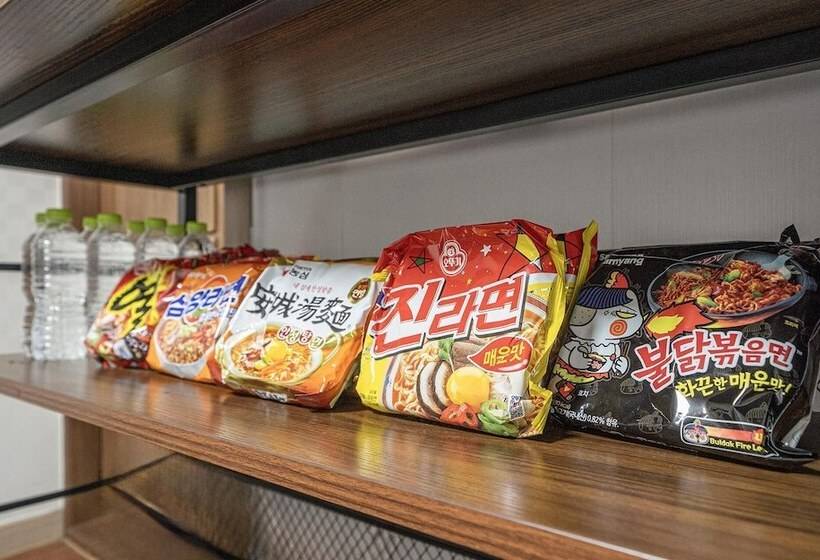 Pohang Ocheon Party Rock Motel