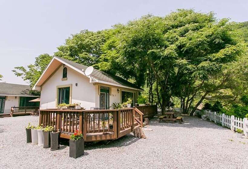 Pyeongchanggang Healing House Pension