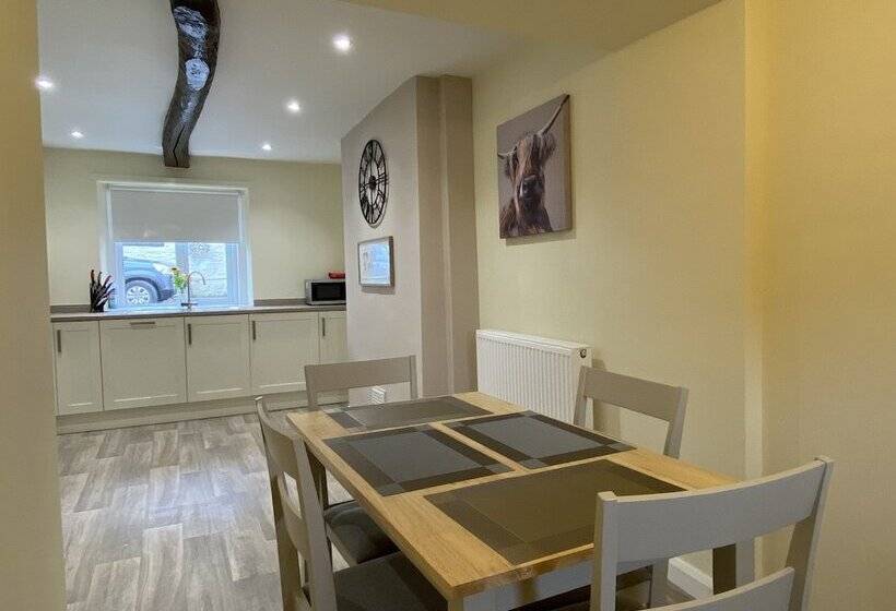 Rattlebeck Farm Holiday Cottage