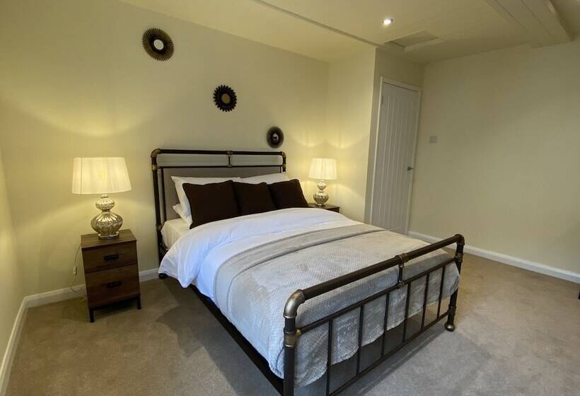 Rattlebeck Farm Holiday Cottage