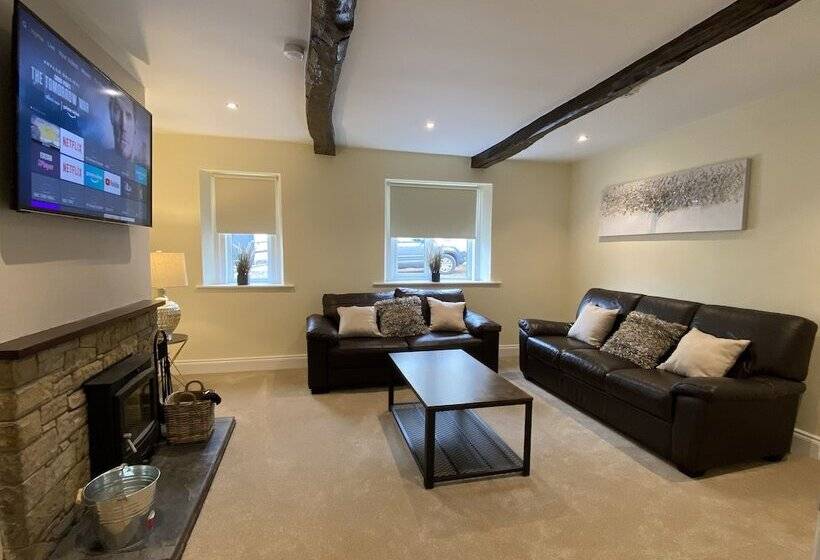 Rattlebeck Farm Holiday Cottage