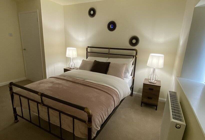 Rattlebeck Farm Holiday Cottage