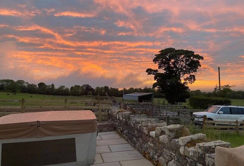 Rattlebeck Farm Holiday Cottage