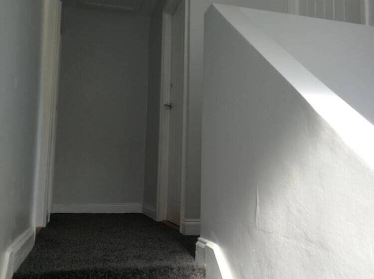 Резиденция Bluewater House Immaculate 4 Bed In Greenhithe