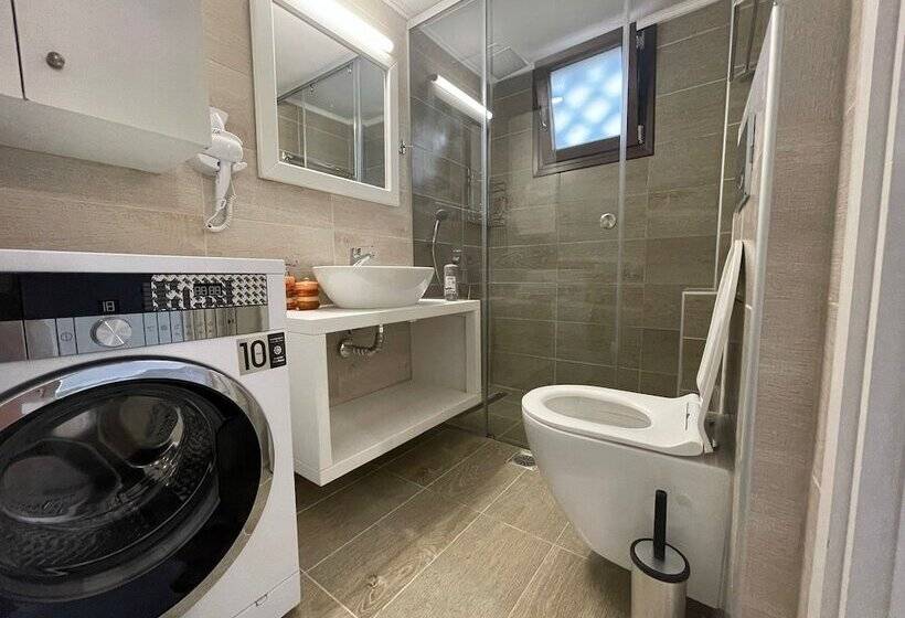 住所 Inviting 2 Bed House In Panormos In Rethymno