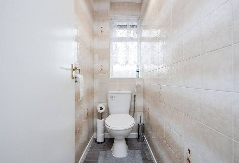 דירת נופש Tms Lovely 3 Bed House Tilbury Free Parking