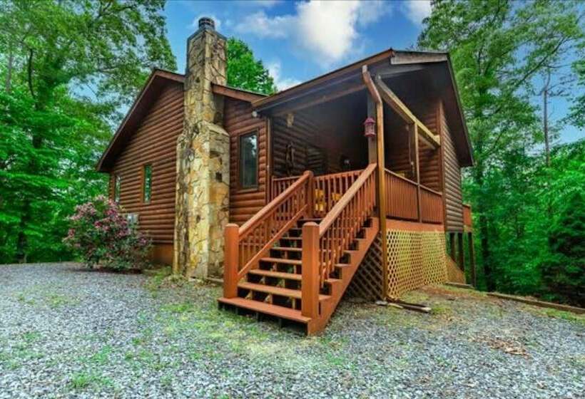 Ricks Retreat Charming Log Cabin Firepit Ping Pong Hot Tub Close To Blue Ridge