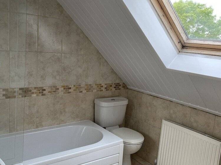 Riverbank Cottage Lake District, Double Balcony