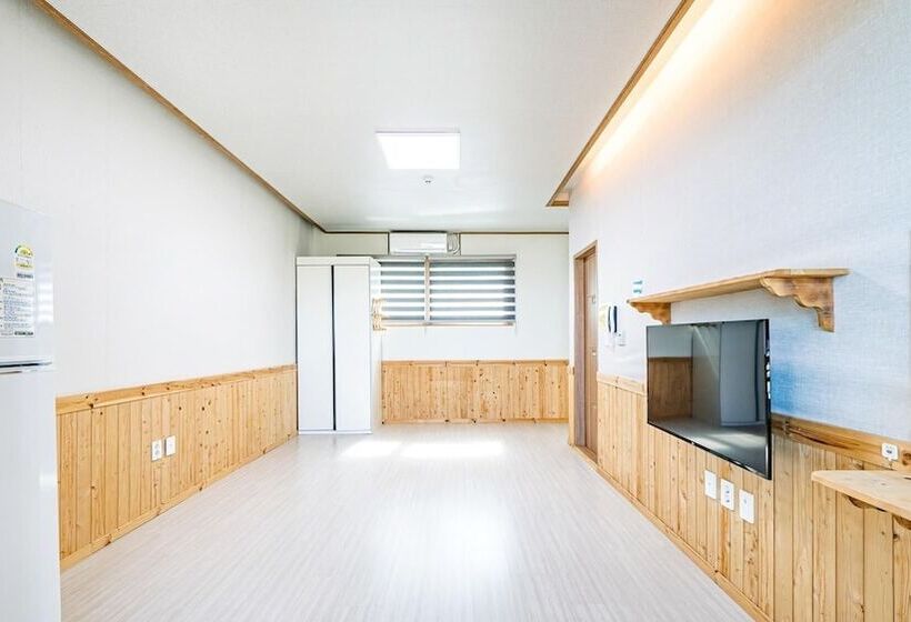 Samcheok Neulpuleun Pension