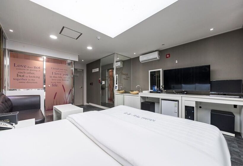 Seongju Haneul Punggyeong Motel