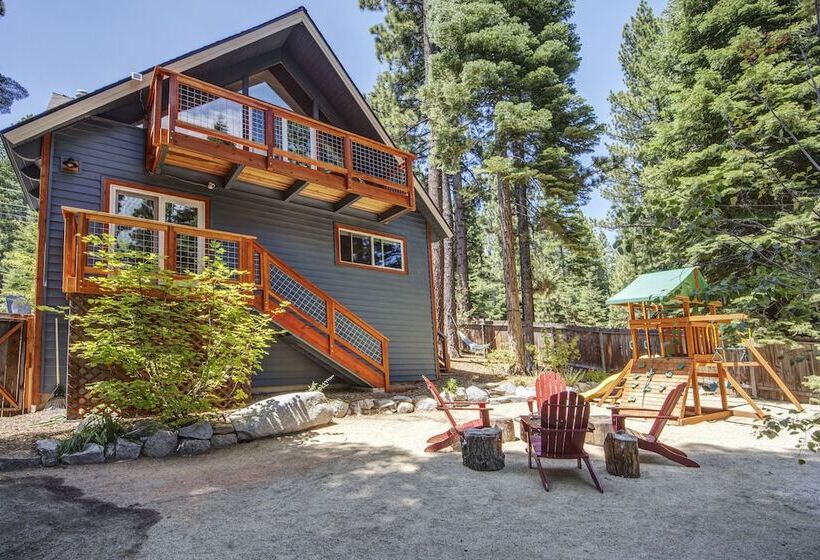 Serene Tahoe Cabin