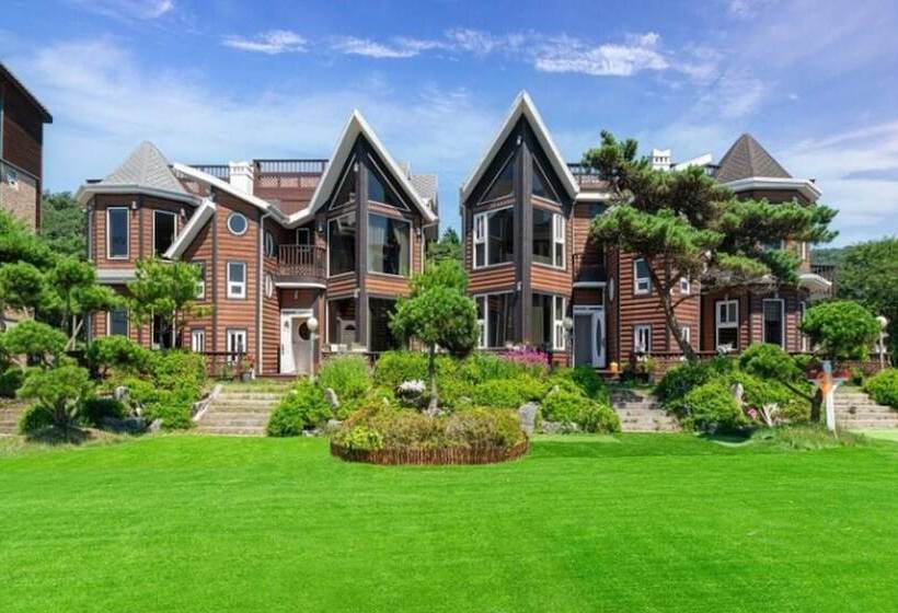 Taean Batgae Ocean Pension