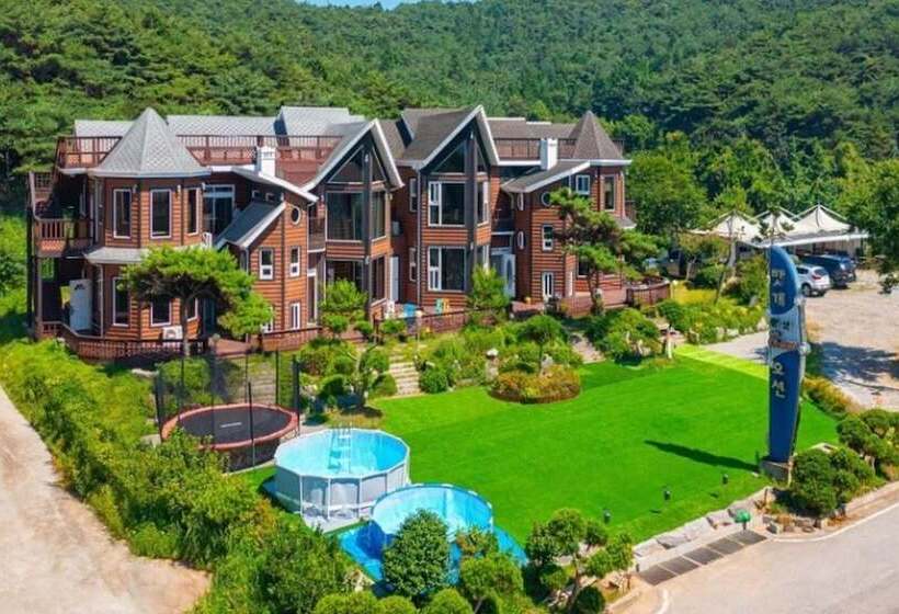 Taean Batgae Ocean Pension