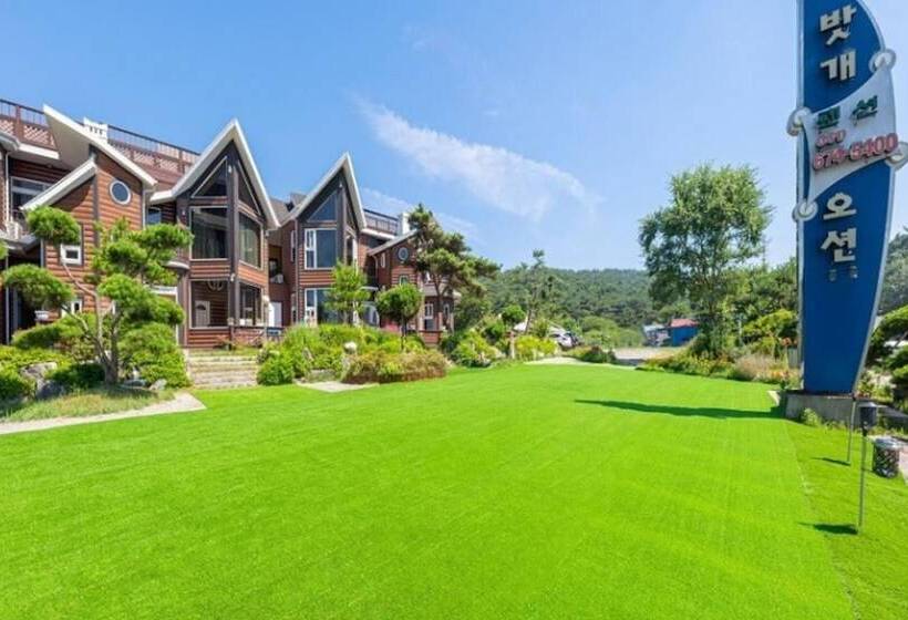 Taean Batgae Ocean Pension