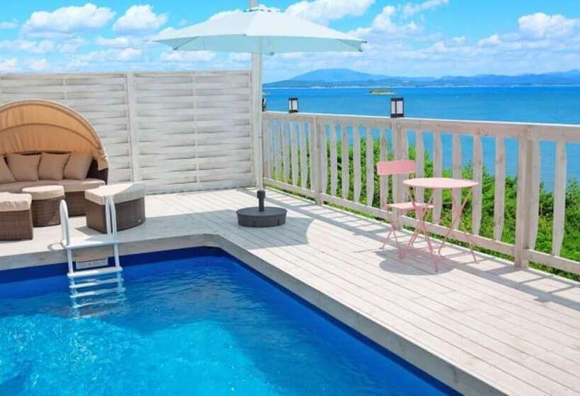 Taean Elvis Pension