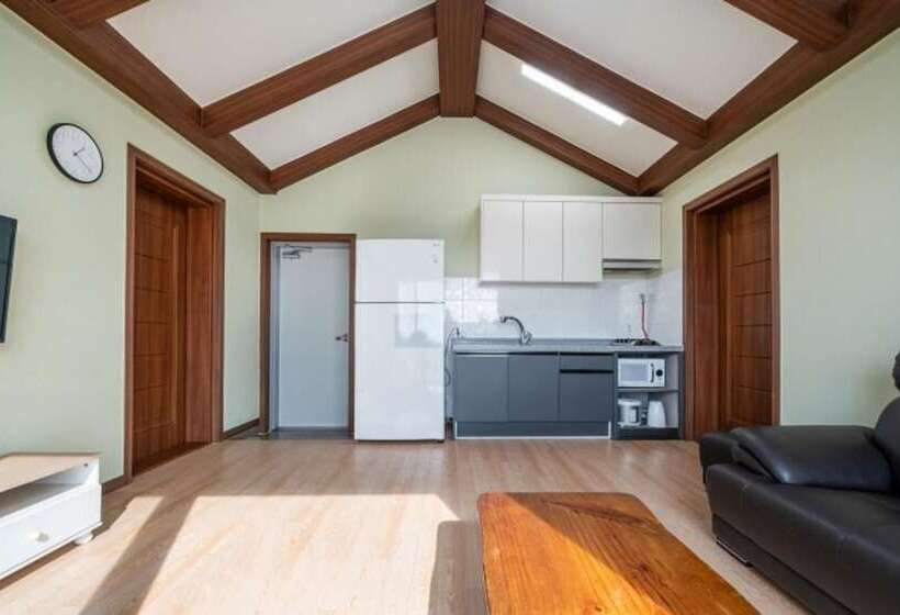 Taean The Morning Sea Pension