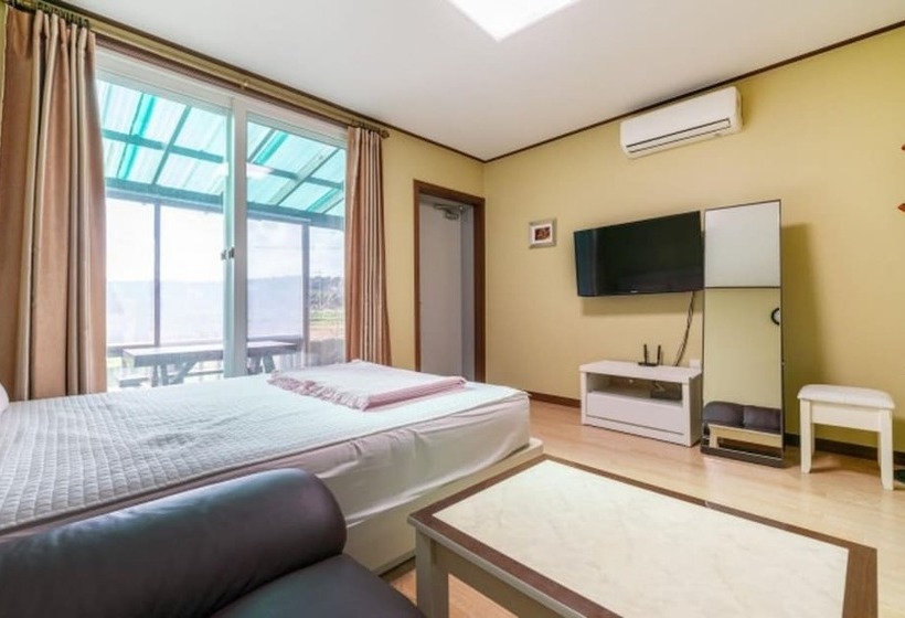 Taean The Morning Sea Pension