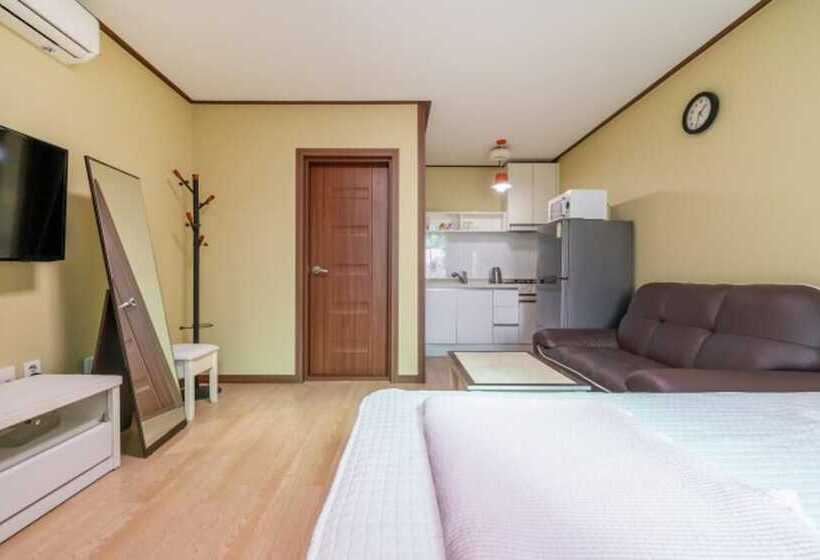 Taean The Morning Sea Pension