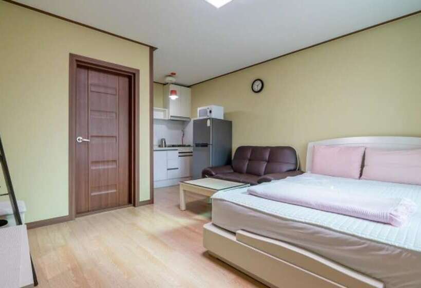 Taean The Morning Sea Pension