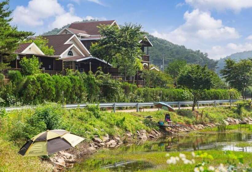 Taean The Nature And Lake Pension