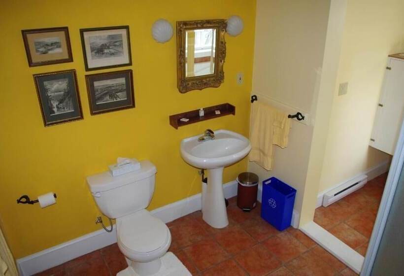 The Garrison House Inn