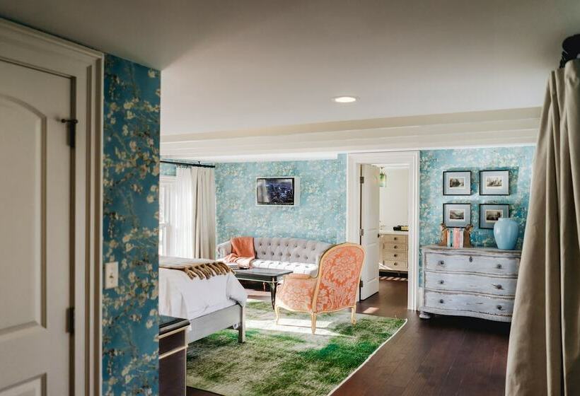 The Lilley Mansion Bed & Breakfast