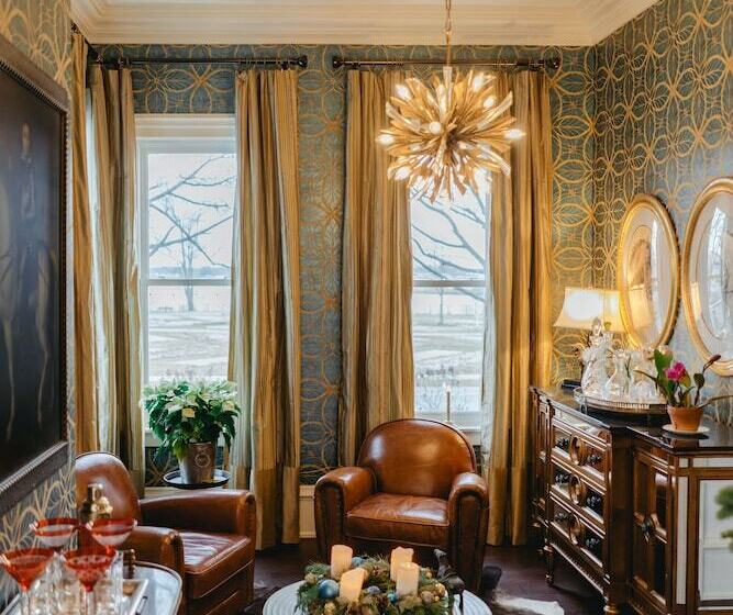 The Lilley Mansion Bed & Breakfast