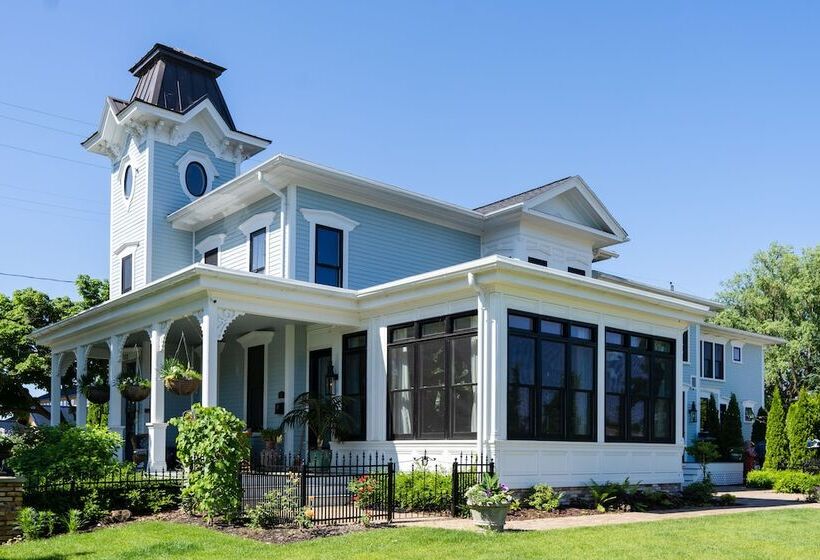 The Lilley Mansion Bed & Breakfast