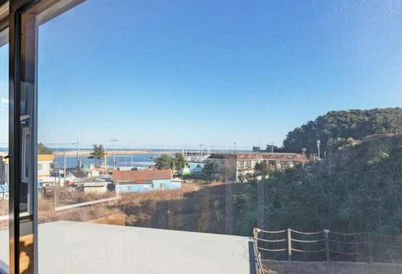 Yangyang Vintage House Pension