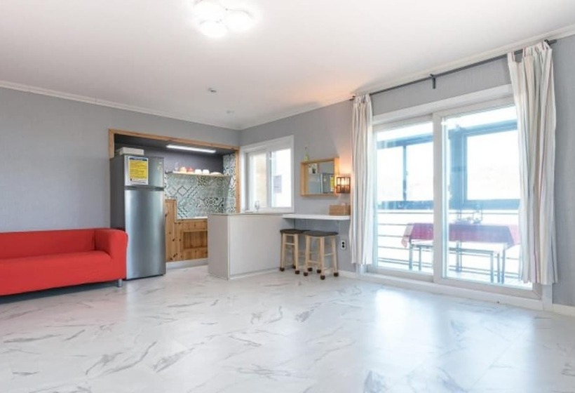 Yangyang Vintage House Pension