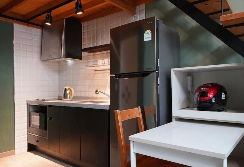 Yeosu Sea&blue Family Pension