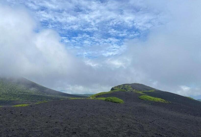Yuraku Izuoshima  Hostel