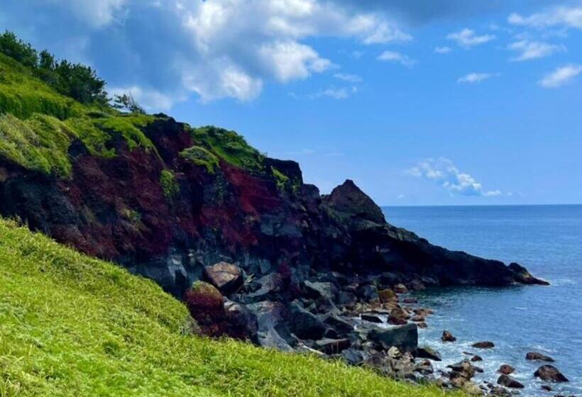 Yuraku Izuoshima  Hostel